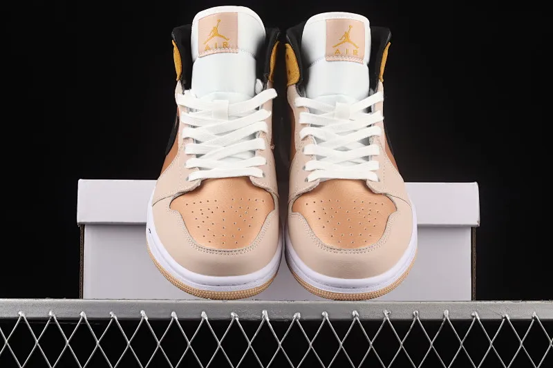 All Categories Air Jordan Jordan Series Basketball Shoes Air Jordan 1 Mid Different Versions Air Jordan 1 Mid SE "Particle Beige" AJ1 Qiao 1 Rock Tea Bronze China Basketball Shoes DD2224-200
